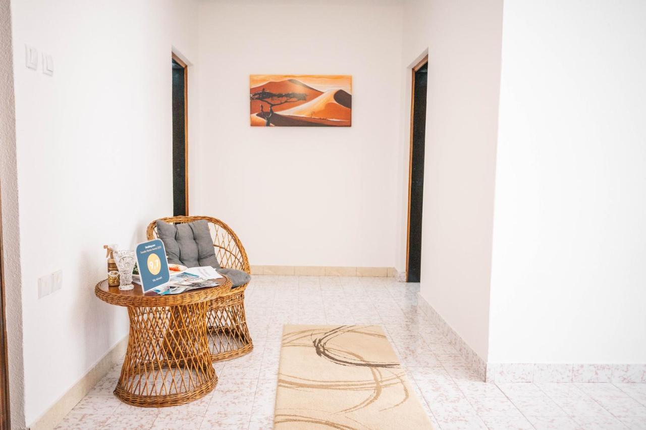 Vila Adriatik Ulcinj Exterior foto