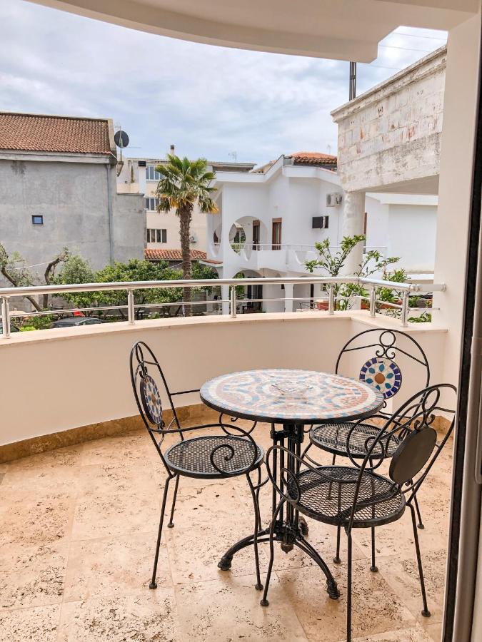 Vila Adriatik Ulcinj Exterior foto